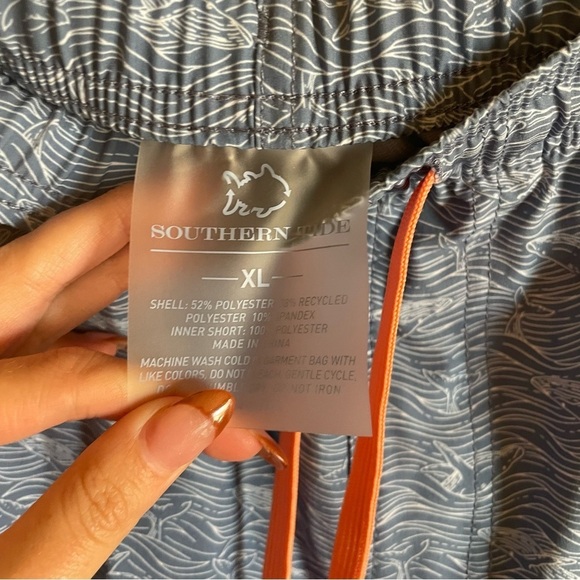 SOUTHERN TIDE
Men's The Whaler Swim Trunk - Picture 8 of 10